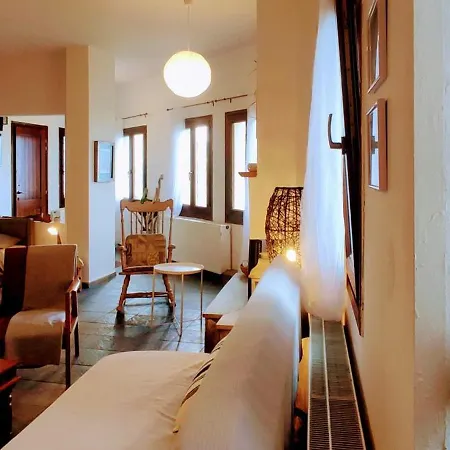 Venieri's Stone Casa de Férias *