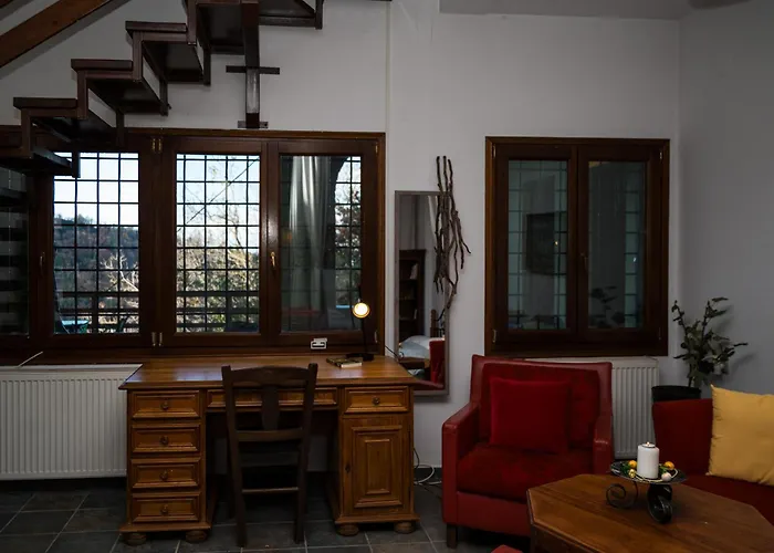 Venieri's Stone * טסגרדה