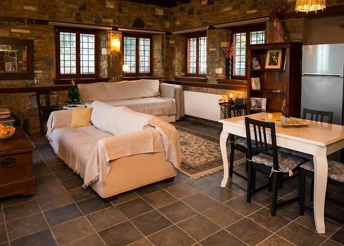 בית נופש Venieri's Stone